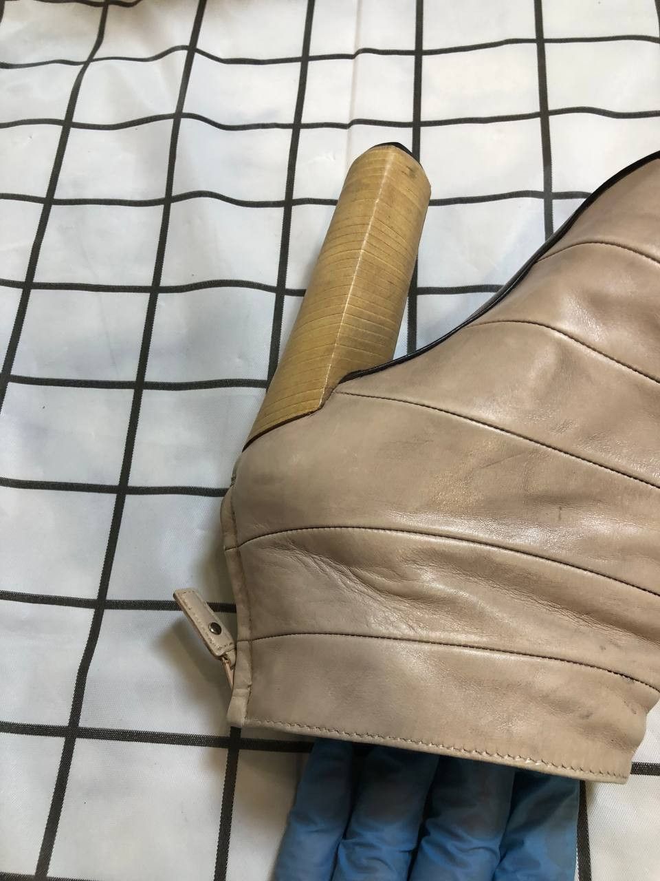 Louis Vuitton Louis Vuitton Croc Embossed Delft Cornelia Ankle Booties Size US 6 / IT 36 - 5 Thumbnail