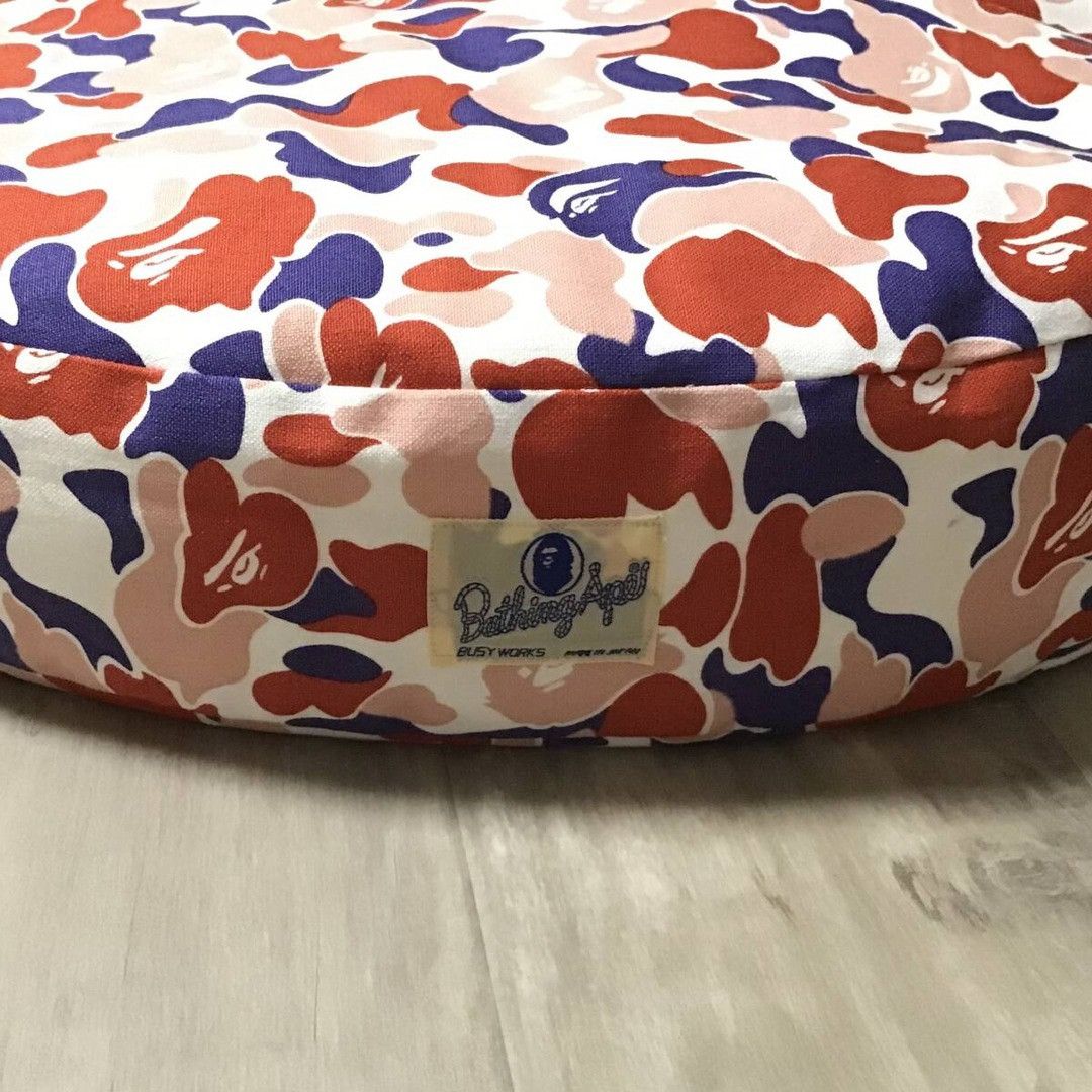 Bape 🔥Vintage🔥 BAPE CAMO BIG Pillow Beanbag Cushion APE NIGO Size ONE SIZE - 3 Thumbnail