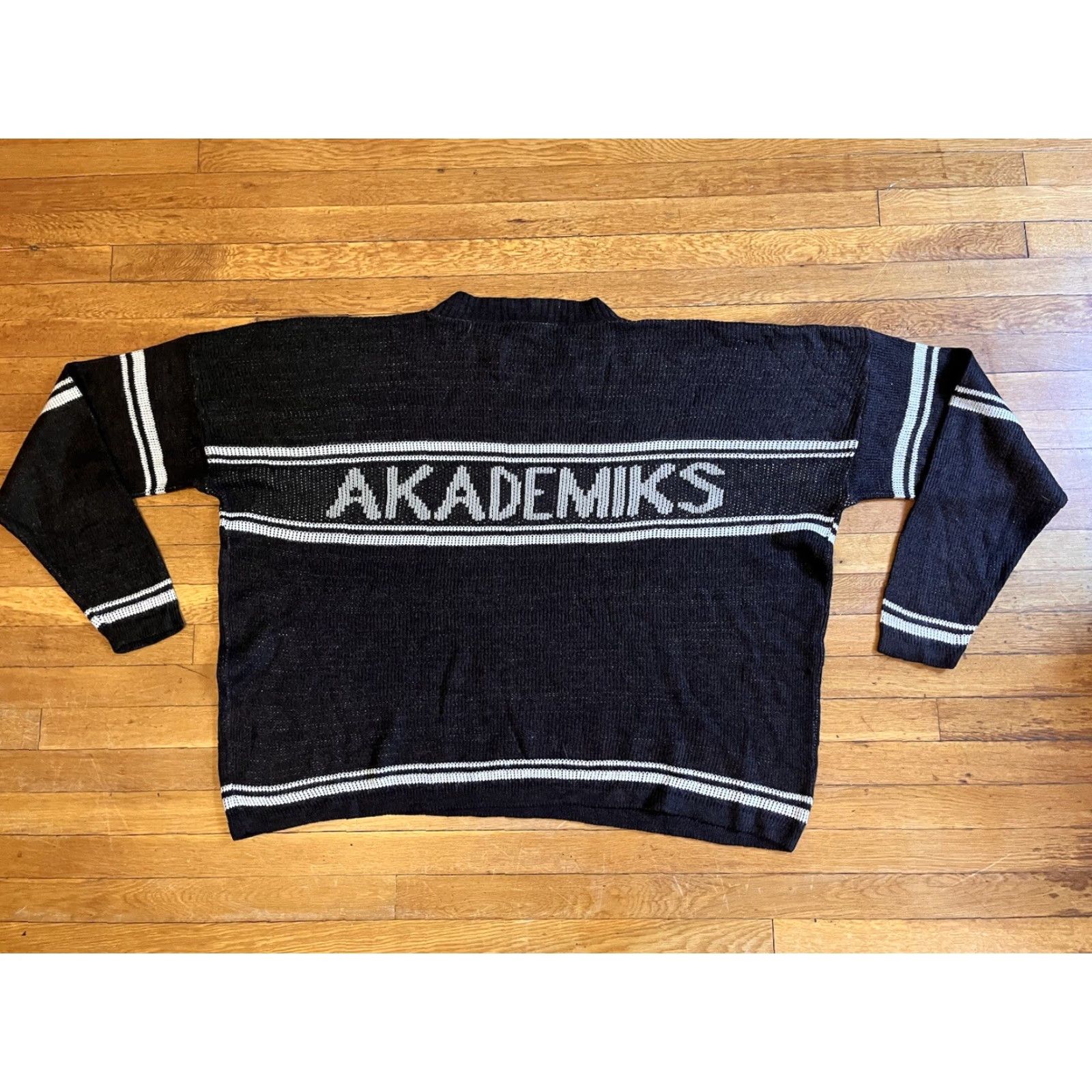 Akademiks VINTAGE Akademiks Sweater Mens 3XL Brown Striped Pullover Crew Neck Oversized 90s Hip Hop Retro Knit Size US XXL / EU 58 / 5 - 6 Thumbnail