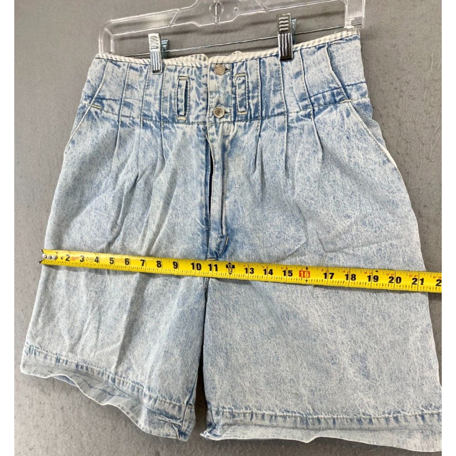 Vintage VINTAGE Gitano Womens Shorts 7/8 High Rise Pleated Denim 80s 90s Blue Adult Regular Size 28 in Waist Womens Size 28" / US 6 / IT 42 - 6 Thumbnail
