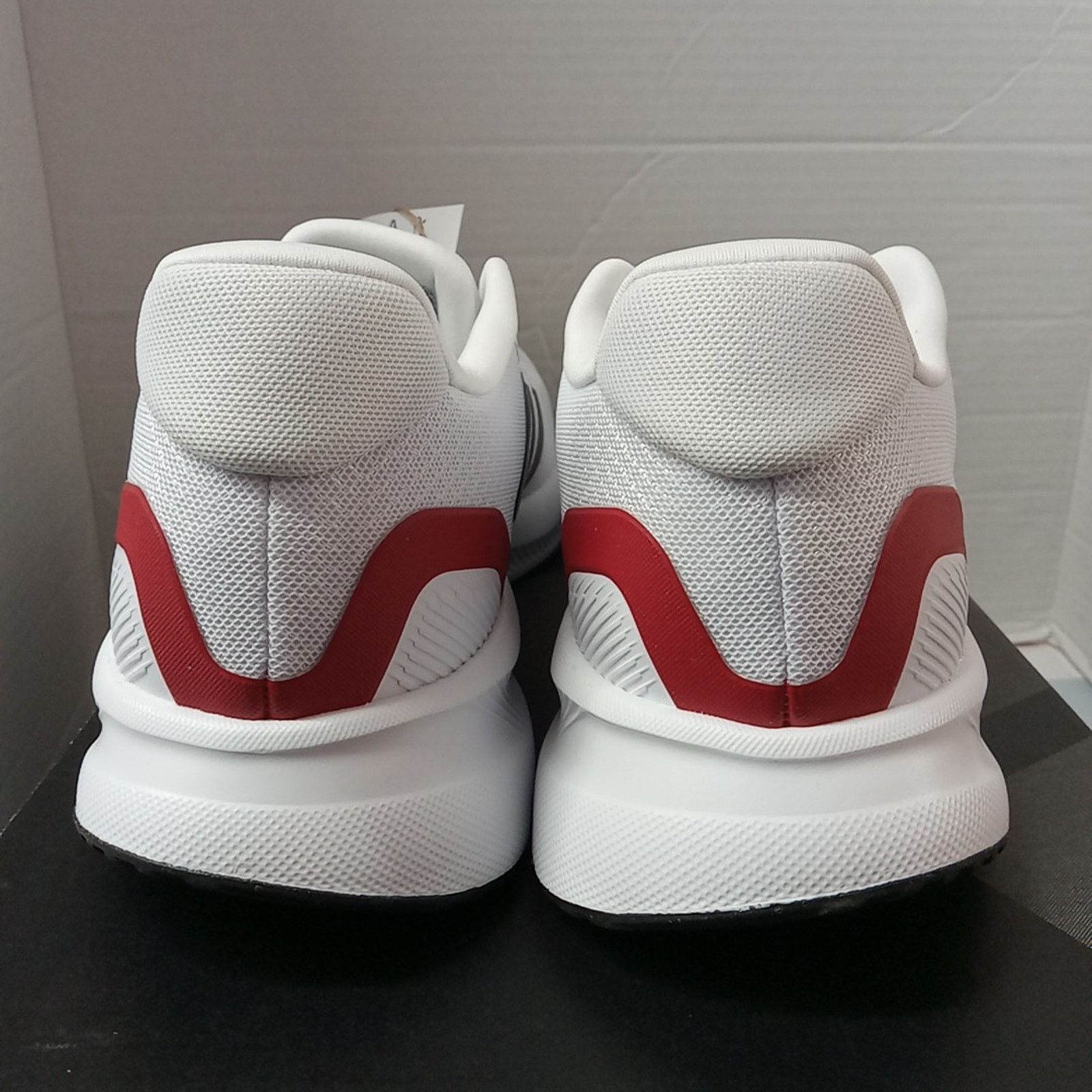 Adidas Adidas Runfalcon 5 White Black Red Running Shoes Men's 11.5 Size US 11.5 / EU 44-45 - 5 Thumbnail