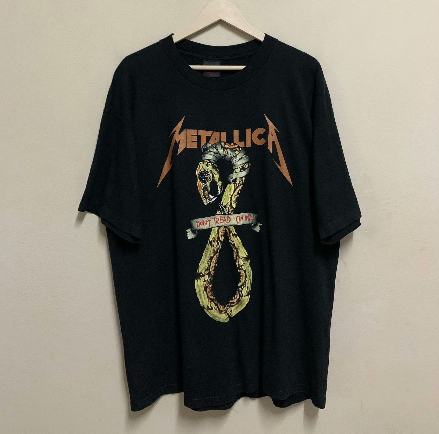 Vintage Metallica 1993 Vintage Tour T-Shirt Size US M / EU 48-50 / 2 - 1 Thumbnail