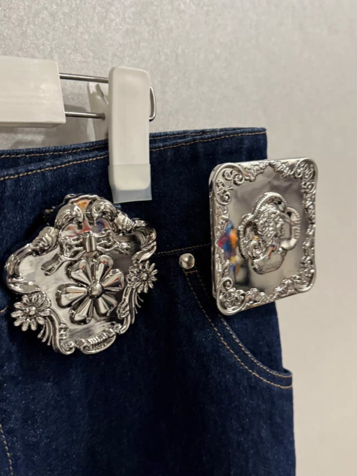Chopova Lowena Chopova Lowena carabiner hem denim trousers Size US 34 / EU 50 - 4 Thumbnail
