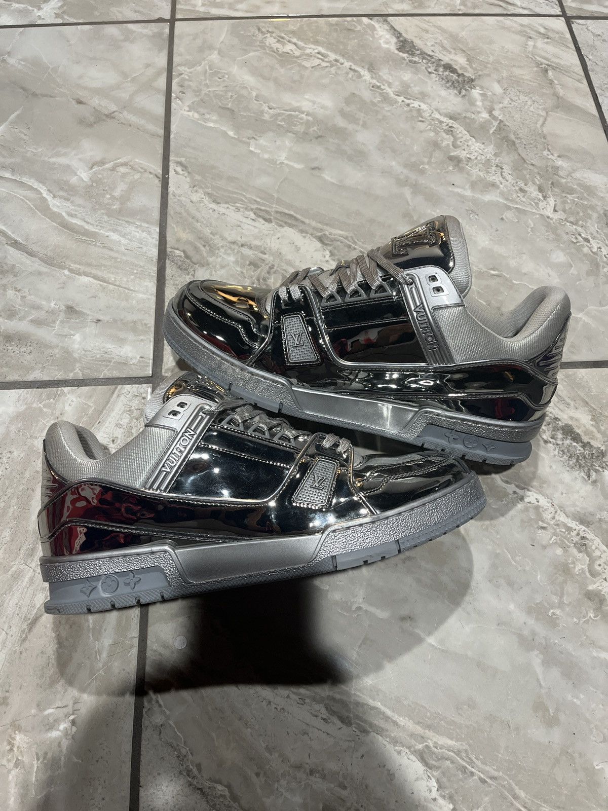 Louis Vuitton Louis Vuitton Trainer “SILVER WHITE” SUPER Louis Vuitton Louis Vuitton Trainer “SILVER WHITE” SUPER