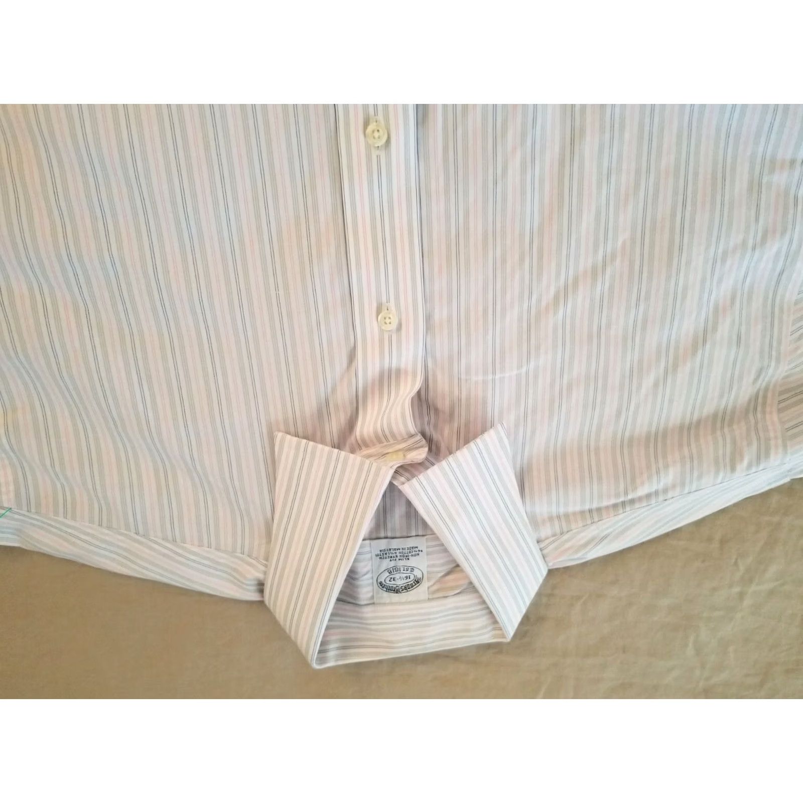 Brooks Brothers VINTAGE Brooks Brothers Dress Shirt Beige White Button-Up Long Sleeve 16.5 32 Mens Regular Cotton 16.5 32 Size 46R - 2 Thumbnail