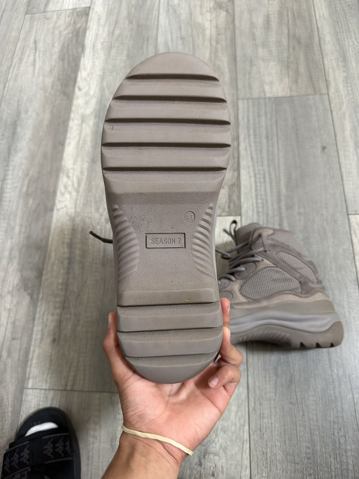 Yeezy yeezy boot season 7 cinder Size US 9.5 / EU 42-43 - 6 Thumbnail