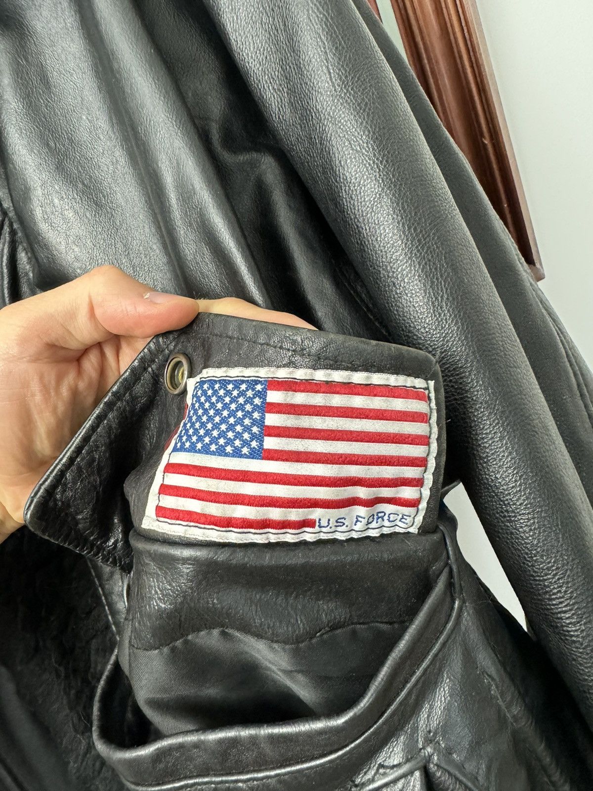 Leather Leather Jacket USA Us Force Vintage 90s High Quality Rare Size US XL / EU 56 / 4 - 6 Thumbnail