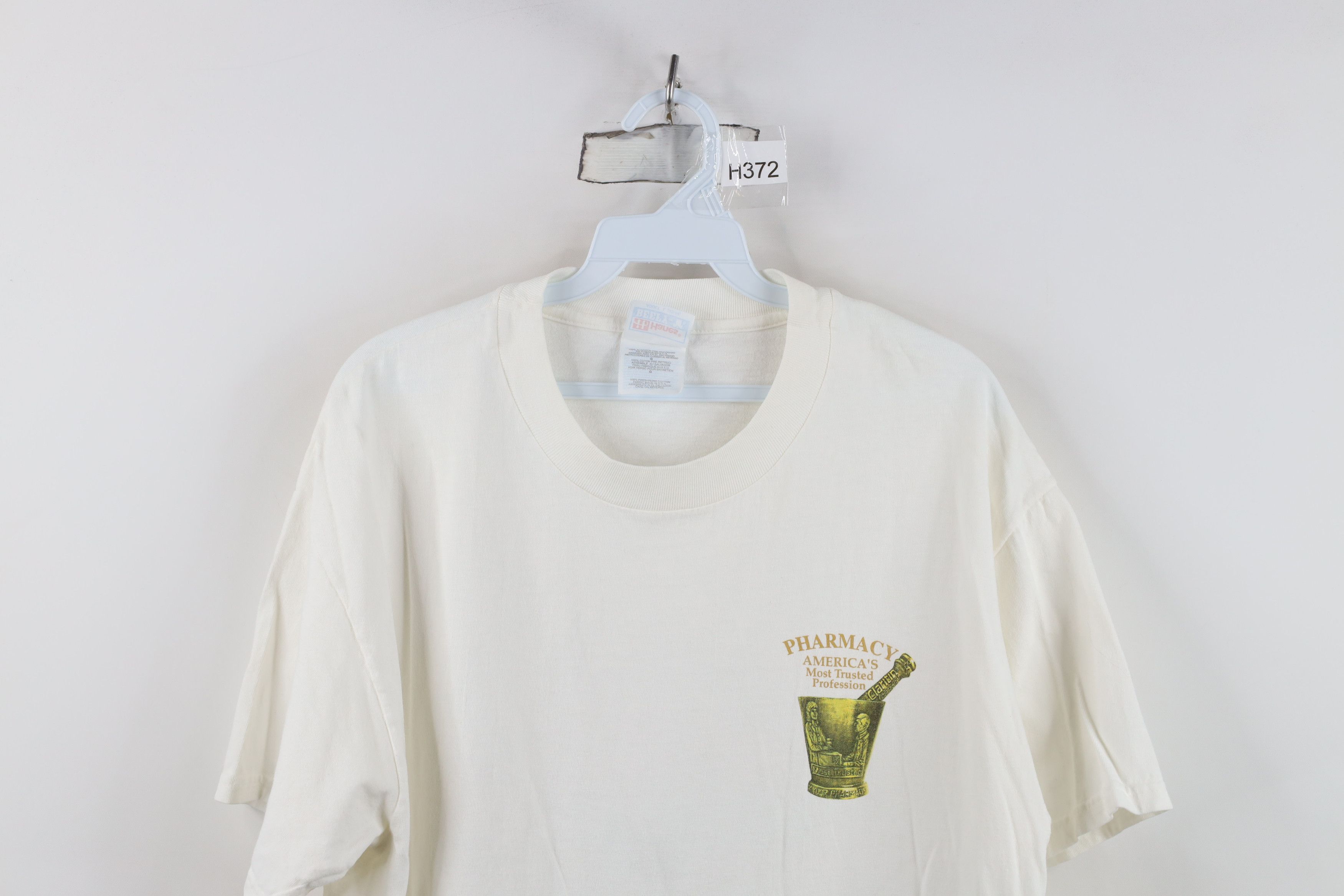 Vintage Vintage 90s Pharmacy Most Trusted Profession T-Shirt White Size US L / EU 52-54 / 3 - 2 Thumbnail