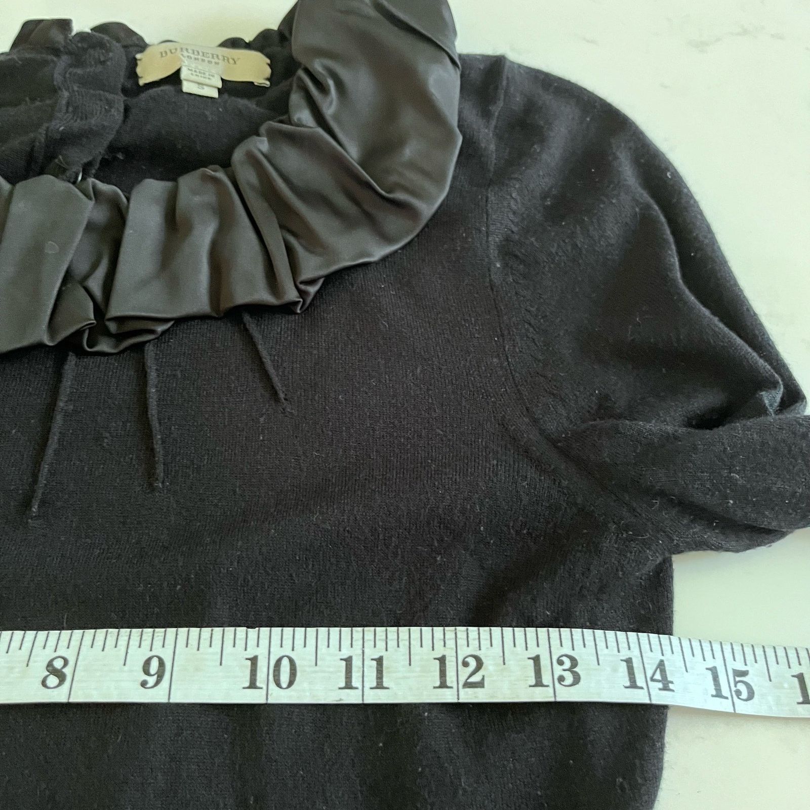 Burberry Burberry London Black Cashmere Satin Ruffle Collar Sweater Size S / US 4 / IT 40 - 7 Thumbnail