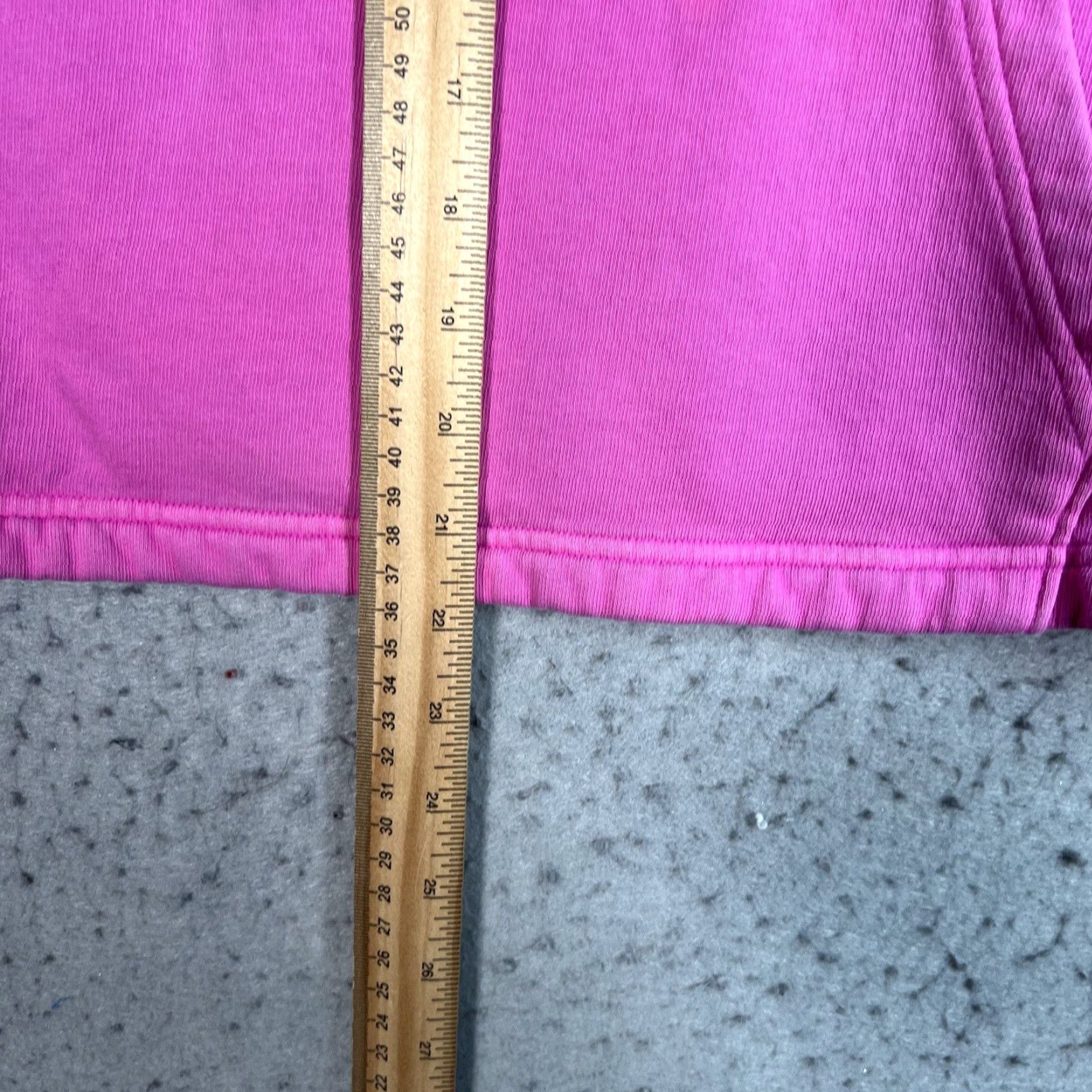 Victoria's Secret Victoria's Secret PINK 1/2 Zip Cropped Sweatshirt Adult Large Pink Activewear Womens Size L / US 10 / IT 46 - 3 Thumbnail