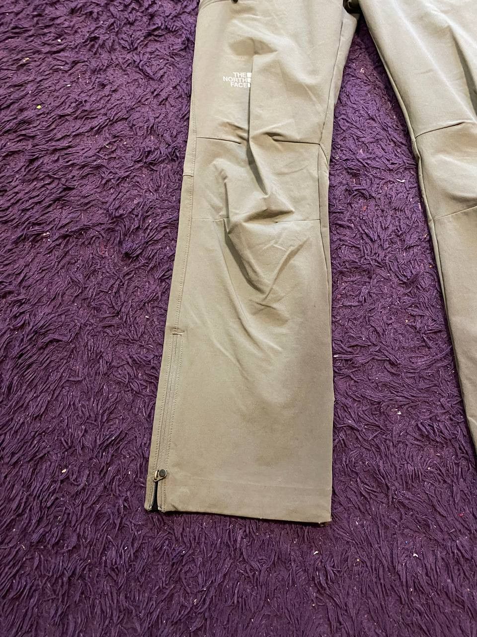 The North Face Vintage The North Face Streetwear Casual Pants Size 32 Size US 32 / EU 48 - 4 Thumbnail