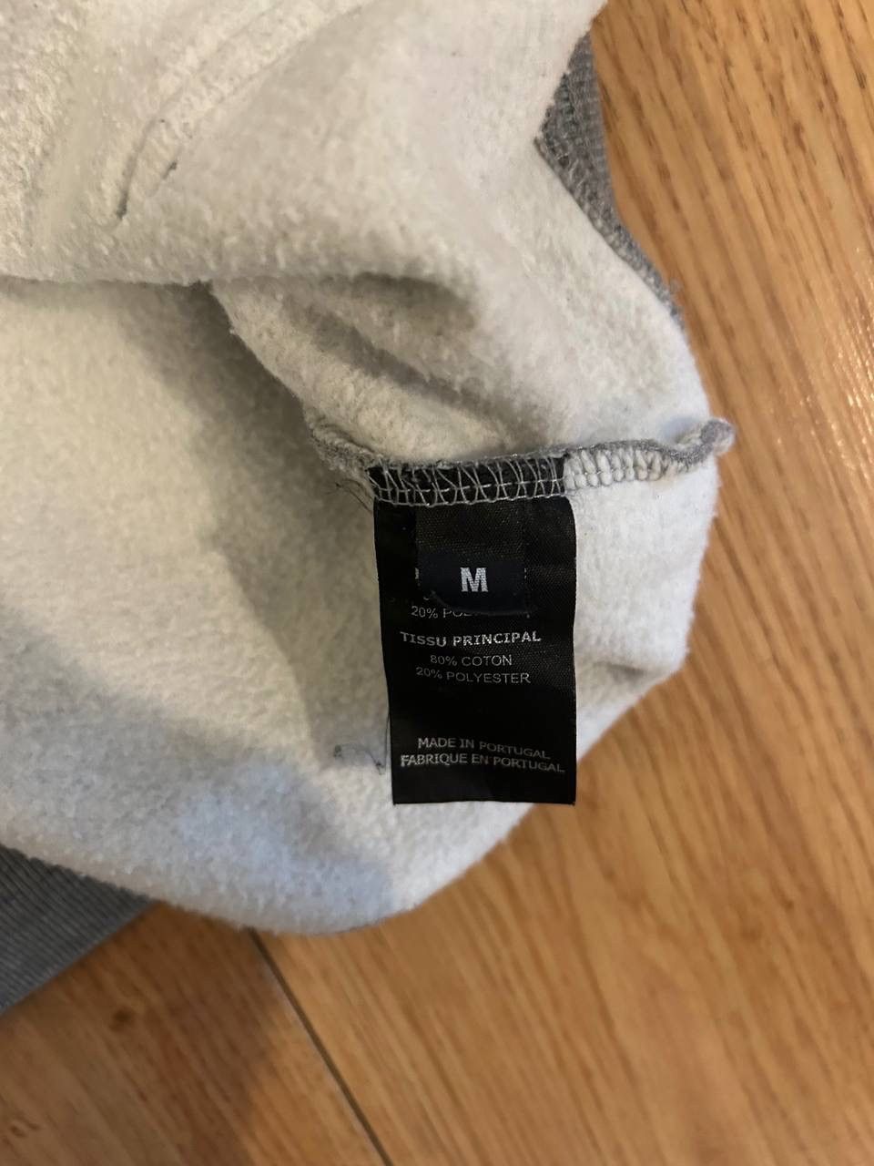 Vetements Vetements basic hoosie , big print logos medium Size US M / EU 48-50 / 2 - 8 Thumbnail
