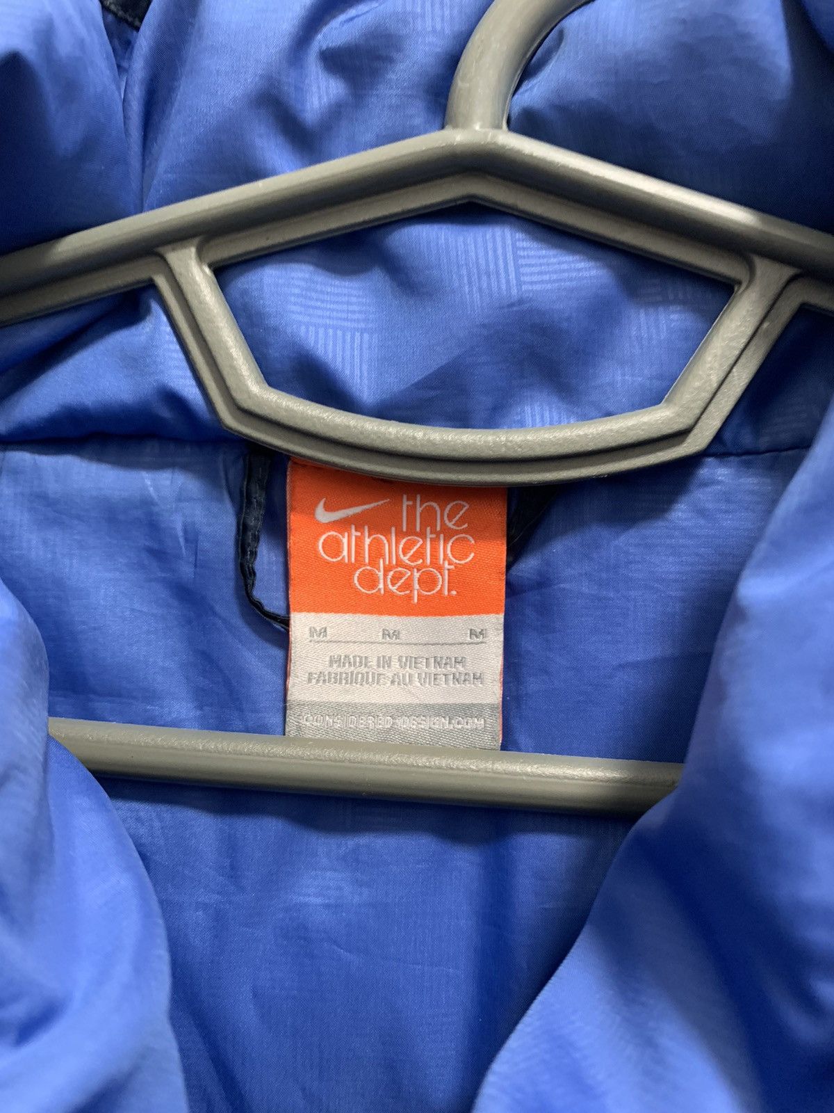 Nike Vintage Nike FC Chernomorets Ukraine Down Puffer Jacket Size US M / EU 48-50 / 2 - 7 Thumbnail