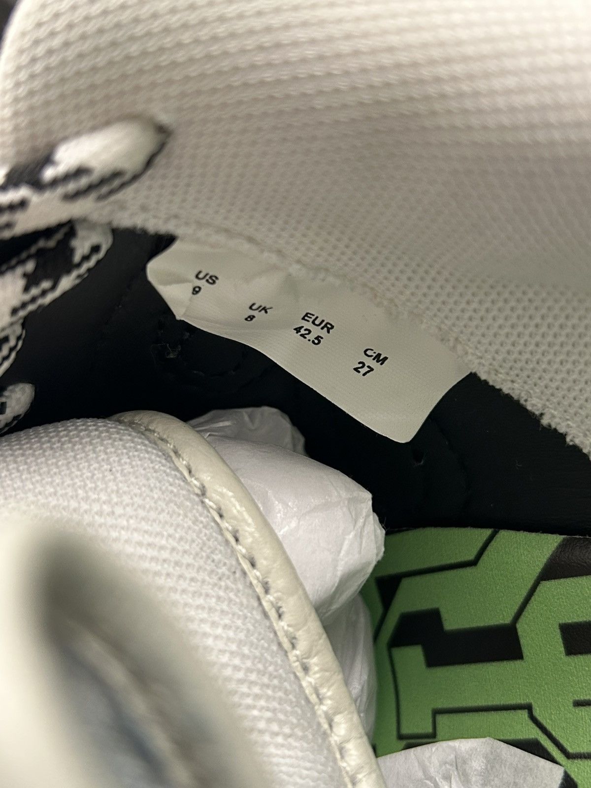 John Geiger John Geiger GF-01 Iridescent Size US 9 / EU 42 - 8 Thumbnail