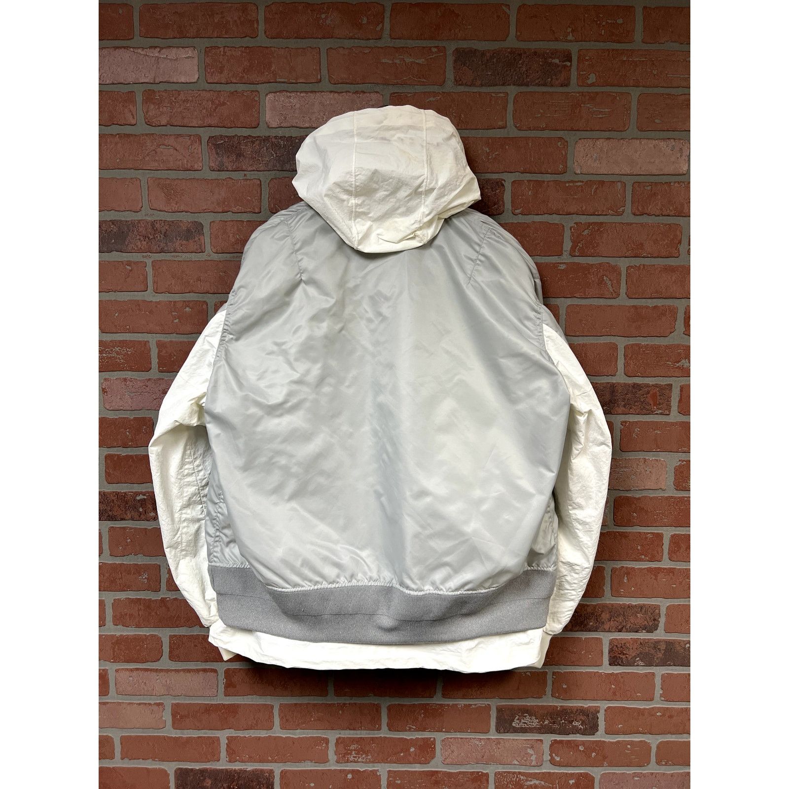 Nike Brand New Nike Sacai Layered Bomber Jacket Size US L / EU 52-54 / 3 - 11 Thumbnail