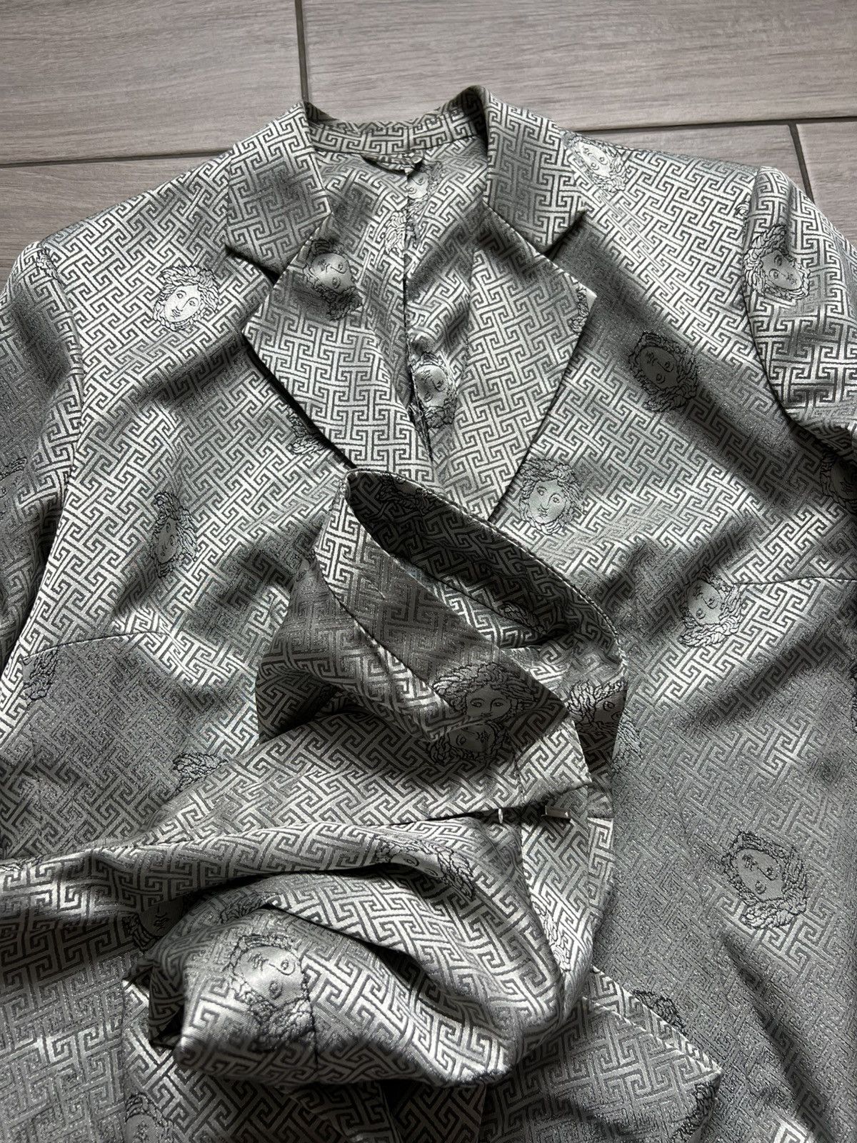 Versace VINTAGE Archive Versace Suits Medusa Pants Blazer Monogram Size L / US 10 / IT 46 - 9 Thumbnail