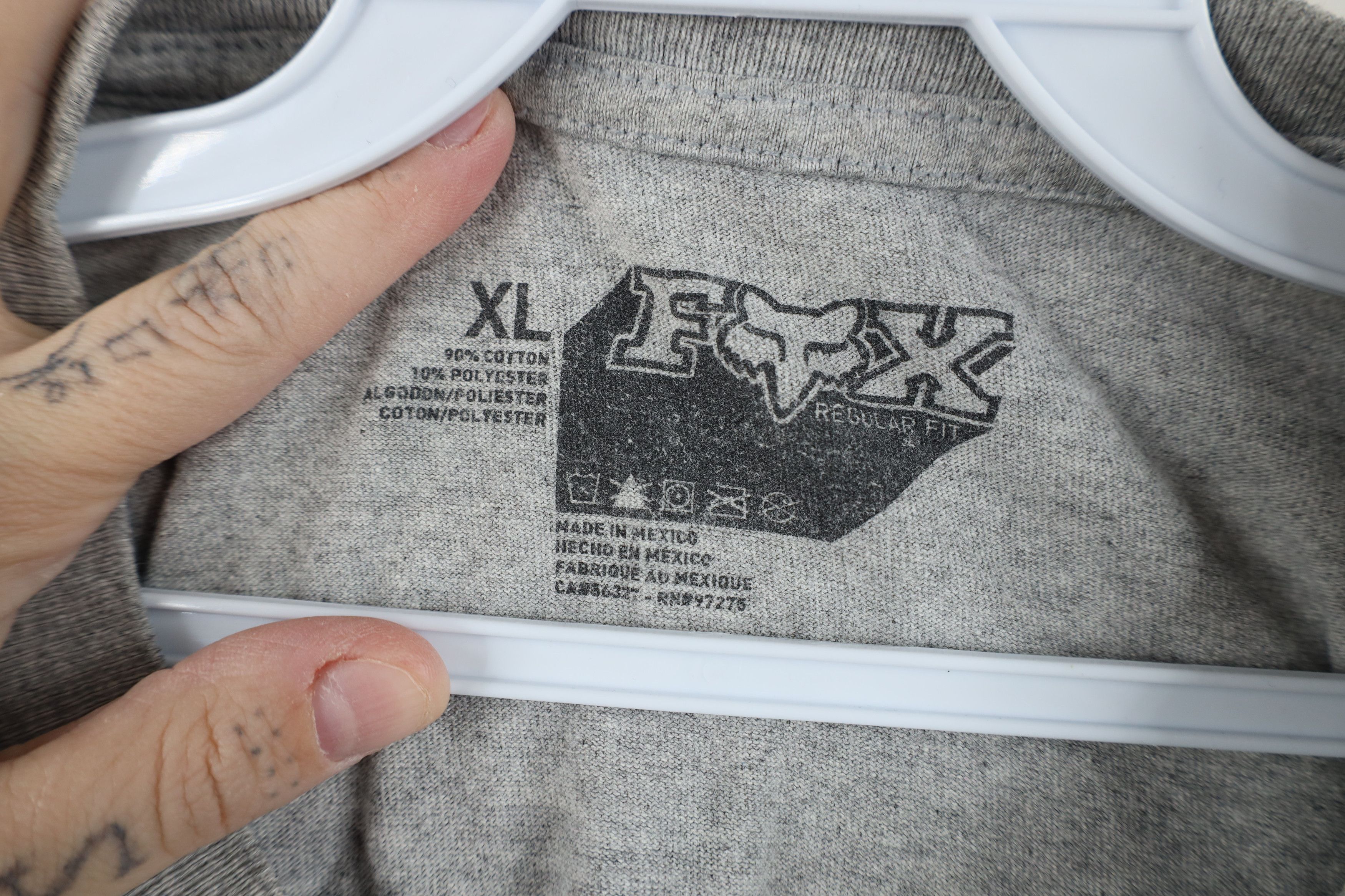 Fox Racing Vintage Fox Racing Spell Out Big Logo Motocross T-Shirt Gray Size US XL / EU 56 / 4 - 8 Thumbnail