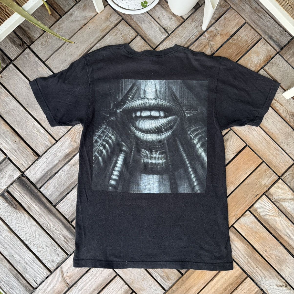 Supreme Supreme Giger PhotoTee Black Medium Size US M / EU 48-50 / 2 - 5 Thumbnail