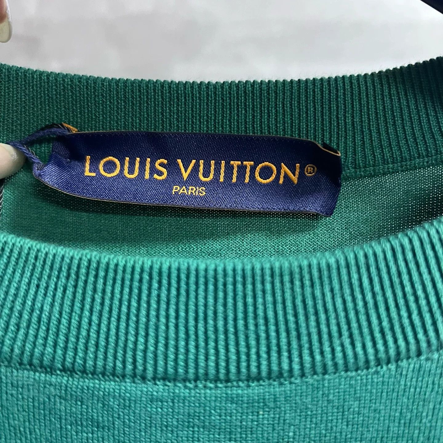 Louis Vuitton Louis Vuitton Green Logo Cotton T-shirt Size US L / EU 52-54 / 3 - 2 Thumbnail