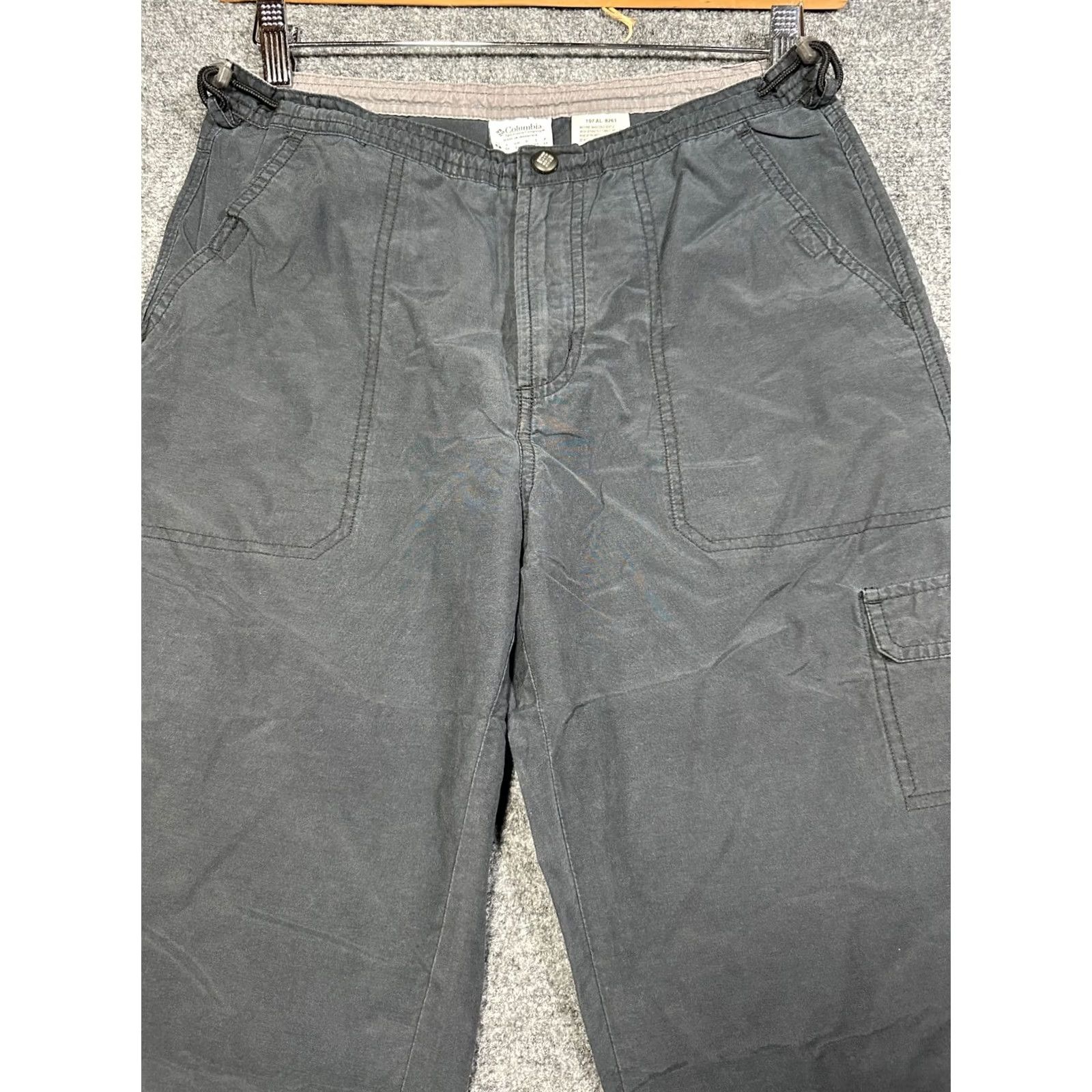 Vintage Columbia Pants Women Small Crop Cargo Faded Black Cotton Nylon Pockets Adjustabl Size 28" / US 6 / IT 42 - 3 Thumbnail
