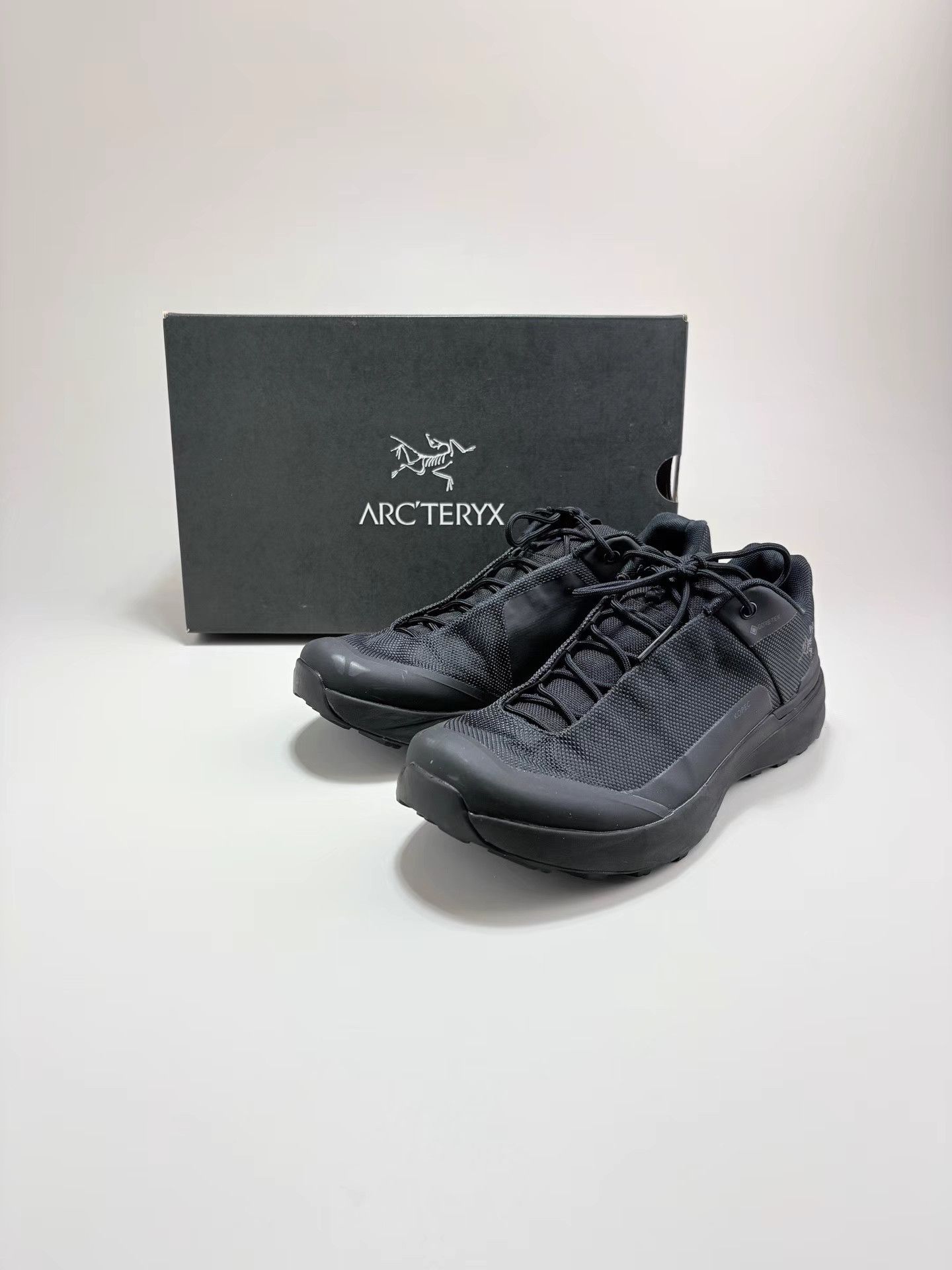 Arc'teryx ARC'TERYX Kopec Black Sneakers K1 Size US 9.5 / EU 42-43 - 1 Thumbnail