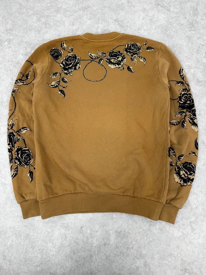 Dolce & Gabbana 2010s Dolce & Gabbana Mustard Embroidered Black Abstract Crewneck Sweater Size US M / EU 48-50 / 2 - 4 Thumbnail