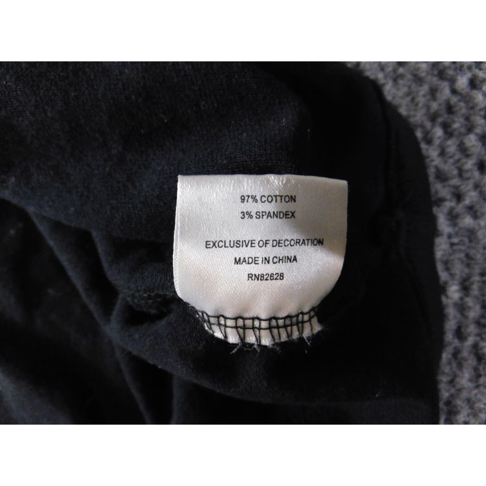 Southpole Southpole Polo Shirt 2X Plus Black Womens Casual Short Sleeve Crew Neck Pullover Cotton Linen Rayon Button Basic Classic Womens Size XXL / US 16-18 / IT 52-54 - 6 Thumbnail