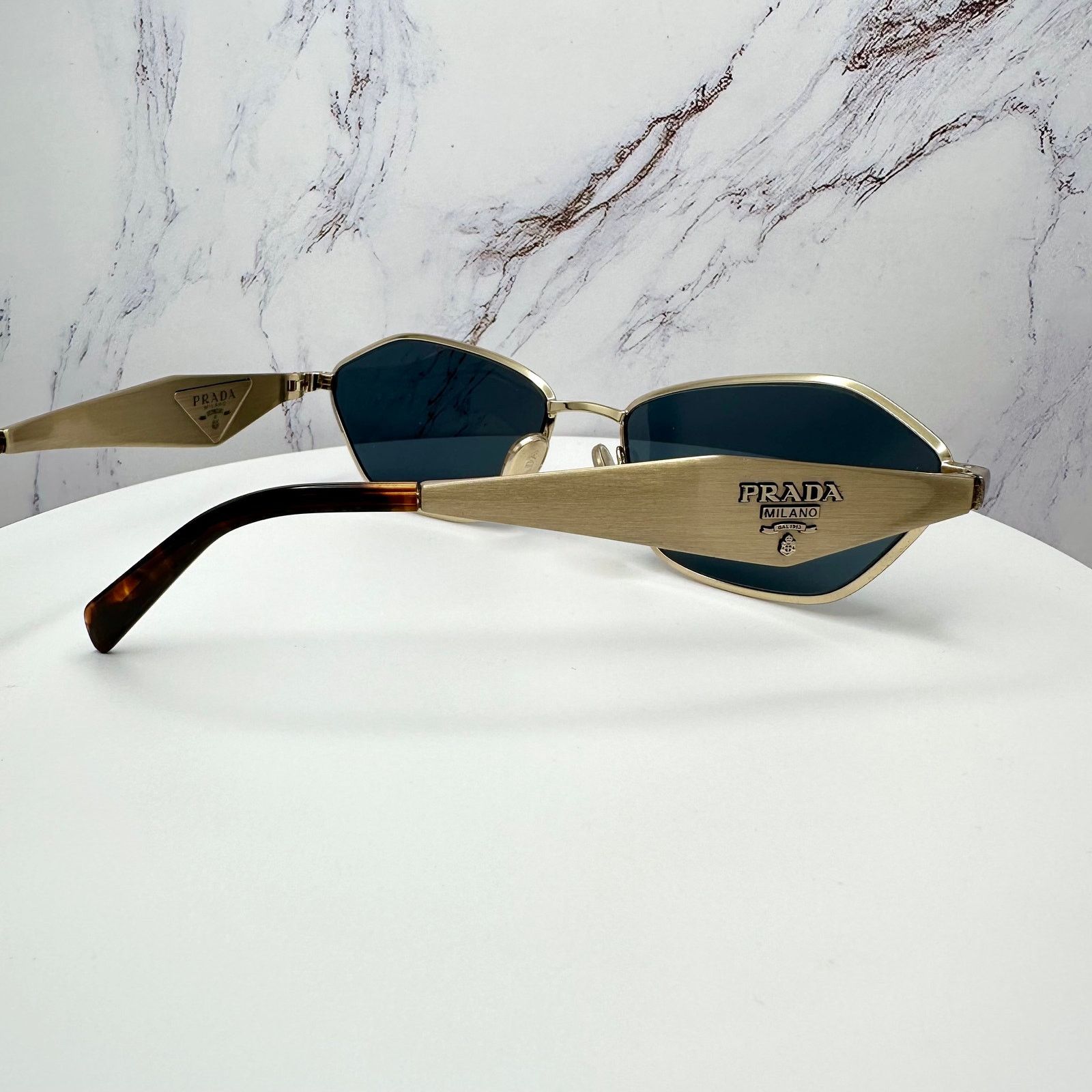 Prada New PRADA Sunglasses Gold Metal 3D Logo Aviator Size ONE SIZE - 9 Thumbnail