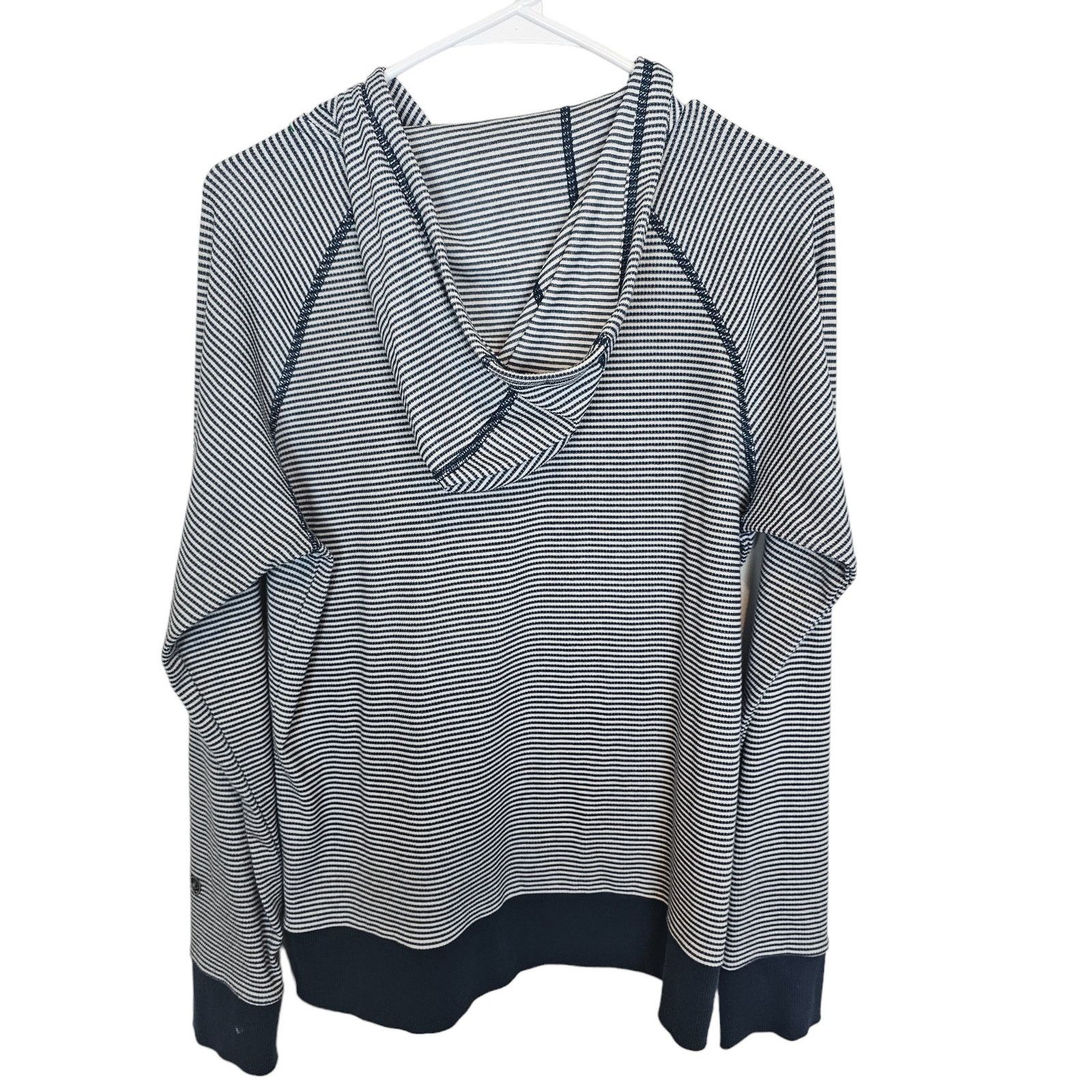 Kuhl Kuhl Womens Stria Pullover Hoodie Striped Size M Gorpcore Size M / US 6-8 / IT 42-44 - 9 Thumbnail