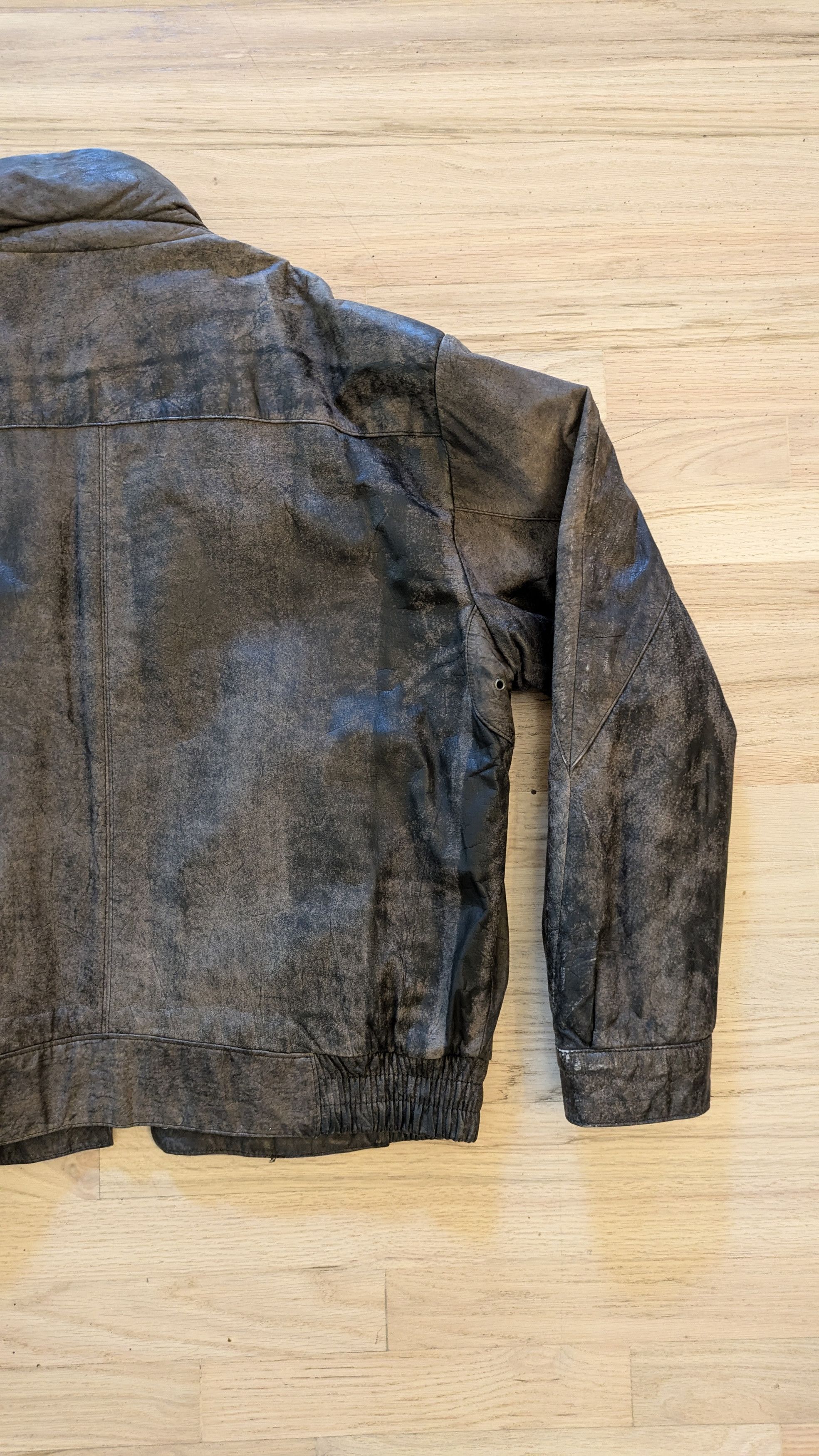 Vintage Genuine Leather Faded Brown Bomber Jacket Size US XL / EU 56 / 4 - 11 Thumbnail