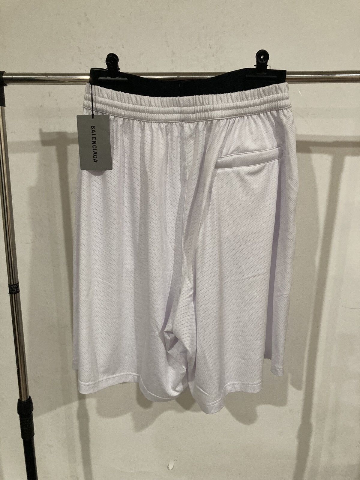 Vetements Balenciaga oversized basketball short trunks Size US 29 - 5 Thumbnail