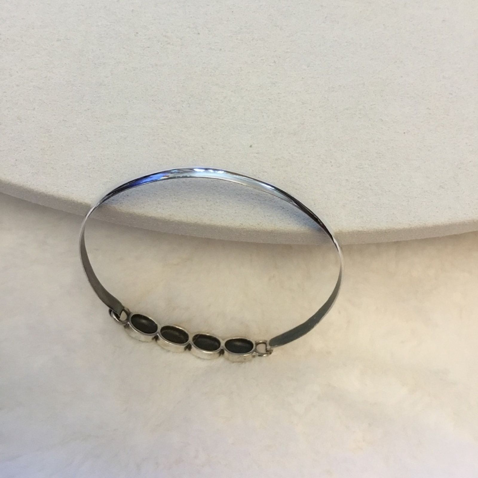 Other Silver Blue Stones Bracelet Size ONE SIZE - 4 Thumbnail