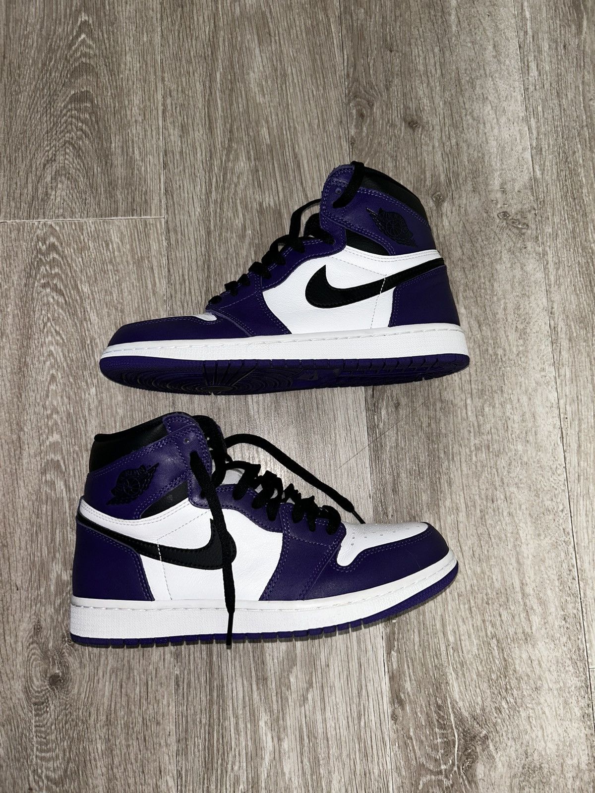 Jordan Brand × Nike Air Jordan 1 Retro High OG Court Purple Size US 8.5 / EU 41-42 - 2 Thumbnail
