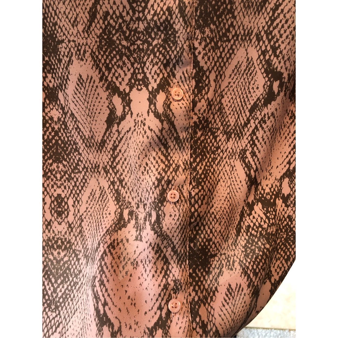 Other Evri Women’s Pink and Gray Snake Skin Pattern Short Sleeve B Size XL / US 12-14 / IT 48-50 - 3 Thumbnail