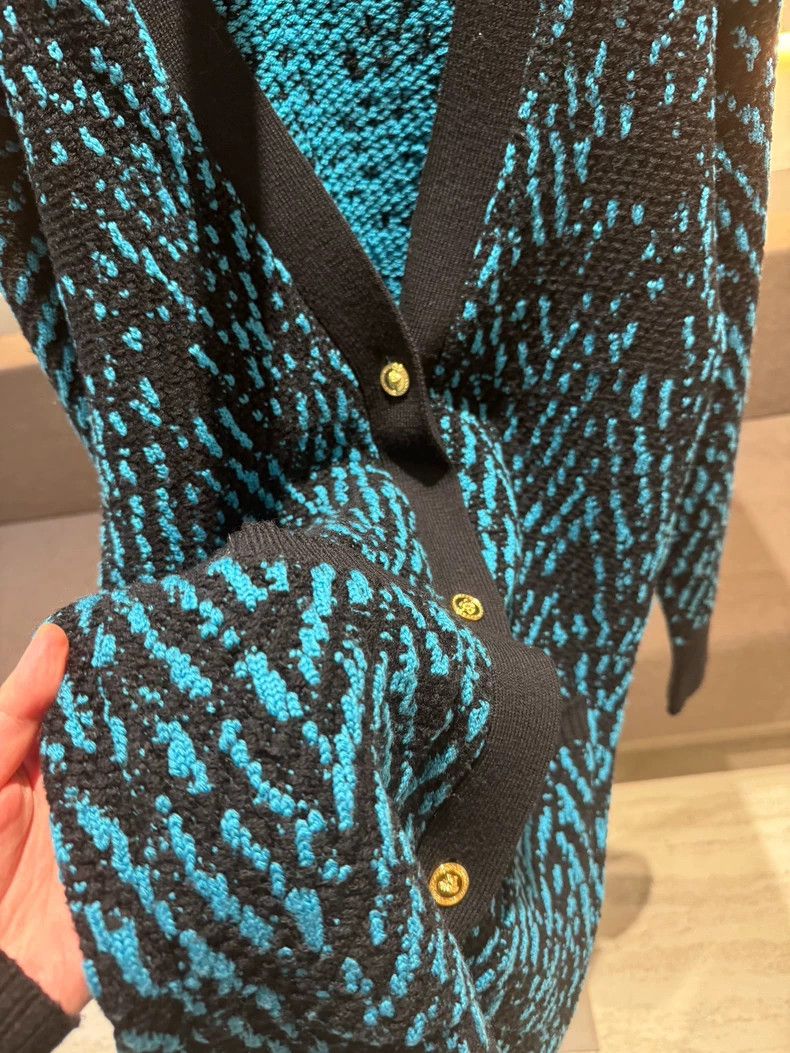 Versace Versace Blue and black patterned long wool cardigan button Size L / US 10 / IT 46 - 3 Thumbnail