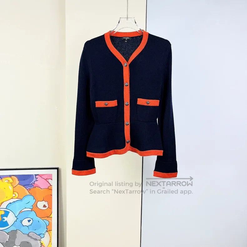 Chanel Chanel 18A Mediaeval Colour-blocked Sweater Cardigan coat Size XXS / US 00 / IT 34 - 1 Thumbnail