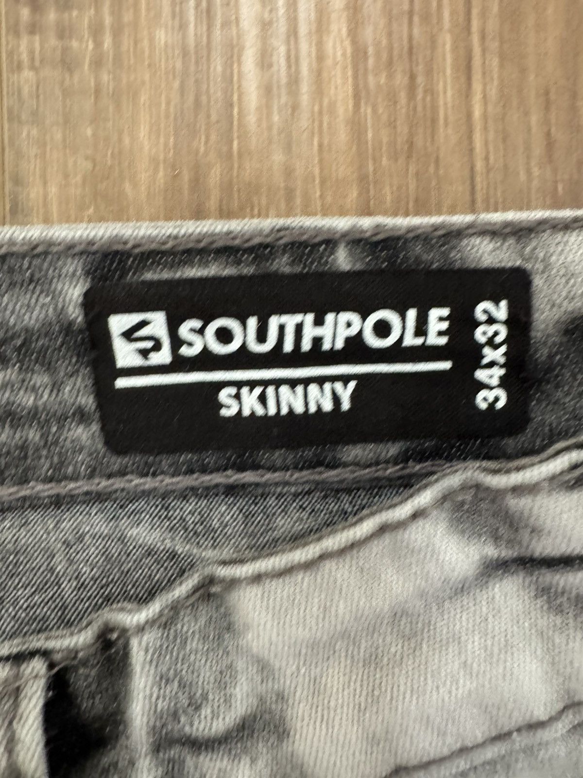 Southpole Southpole Size US 34 / EU 50 - 4 Thumbnail