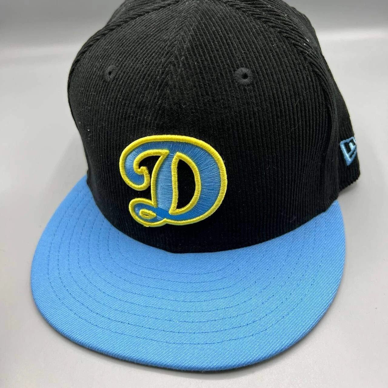 New Era Los Angeles LA Dodgers Hat Men 7 5/8 Corduroy MLB Fitted Cap Size ONE SIZE - 7 Thumbnail