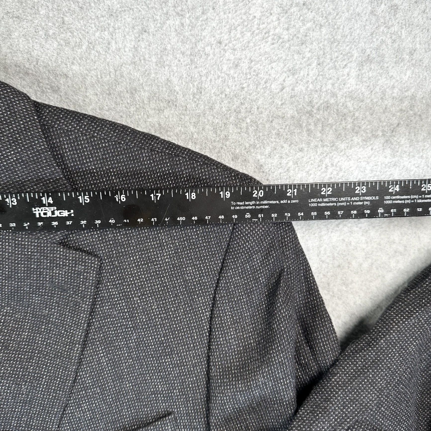 Jack Victor Jack Victor Sport Coat Mens 46 Long Gray Wool Check Two Button Notch Lapel Canada Size US S / EU 44-46 / 1 - 3 Thumbnail