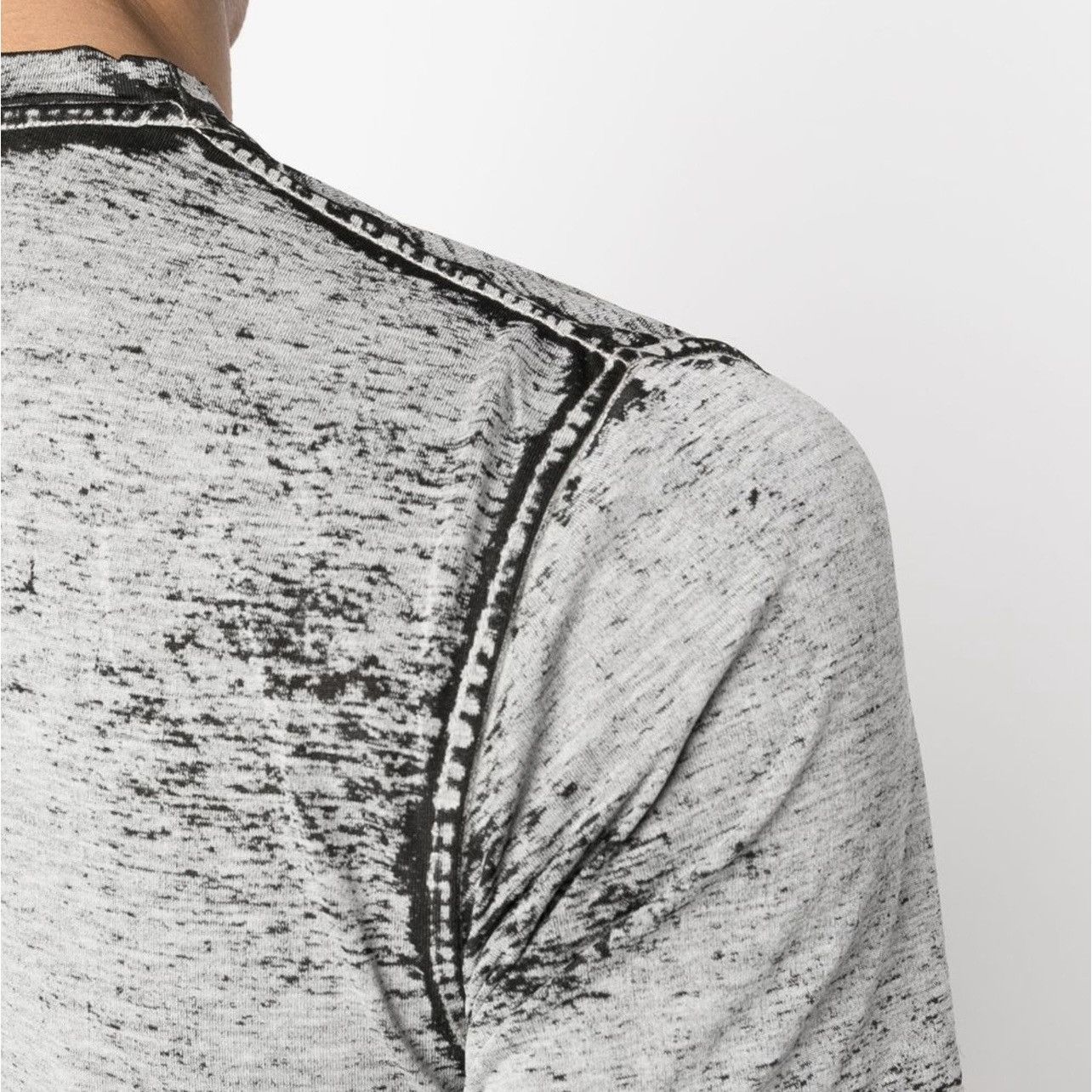 Diesel Rear graphic tee Size US L / EU 52-54 / 3 - 5 Thumbnail