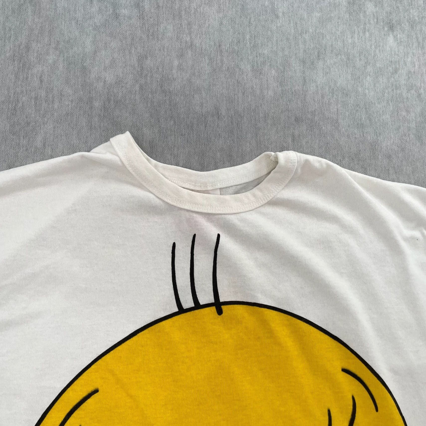 Vintage VINTAGE Tweety Bird Shirt Looney Tunes Big Print USA 90s Womens OS White T-Shirt Size ONE SIZE - 2 Thumbnail