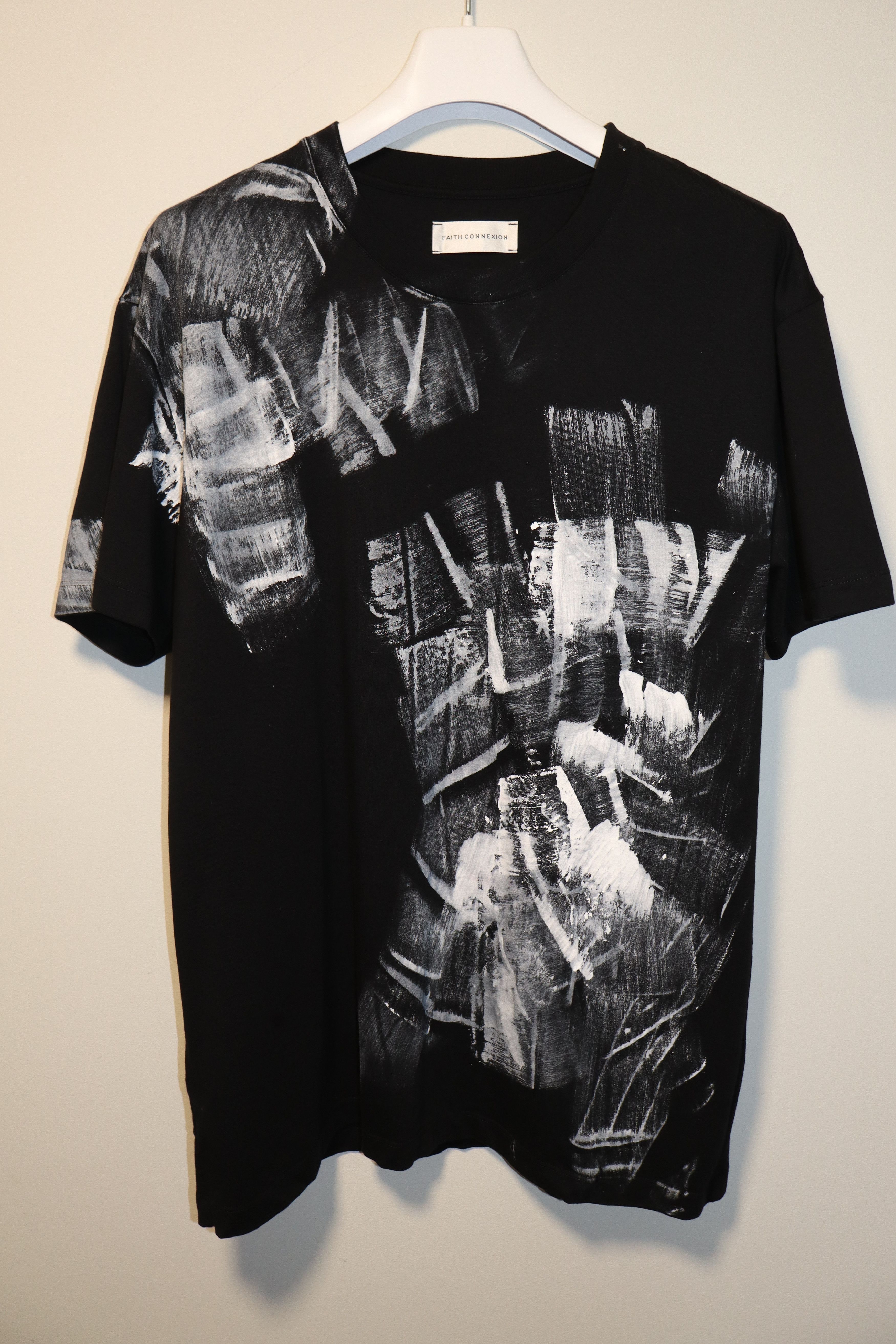 Faith Connexion Graffitti print t-shirt Size US M / EU 48-50 / 2 - 1 Thumbnail