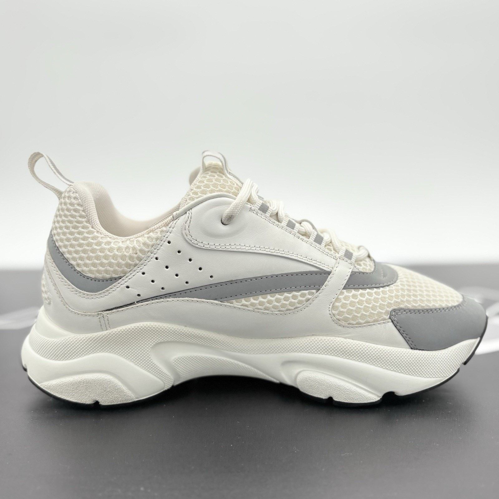 Dior Dior B22 Sneaker ' White Reflective ' | GREAT CONDITION! Size US 7 / EU 40 - 9 Thumbnail