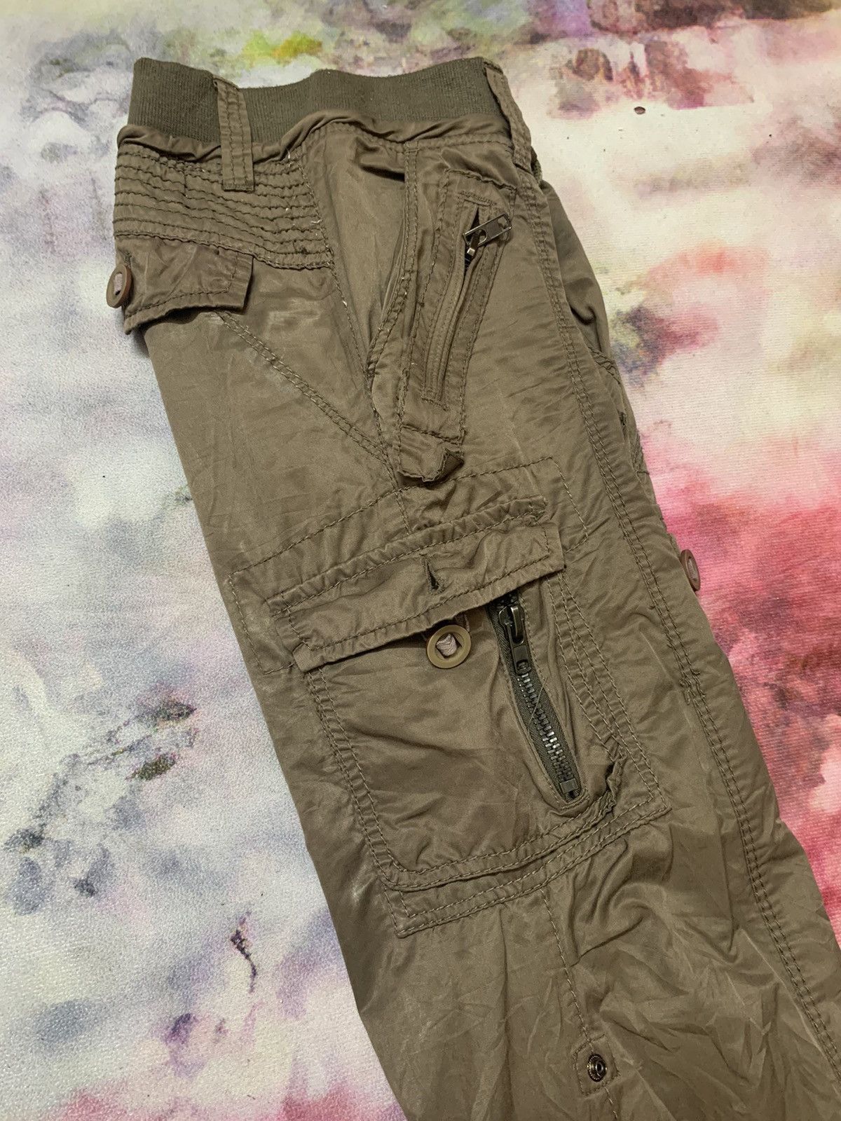 00s gimmick flared cargo