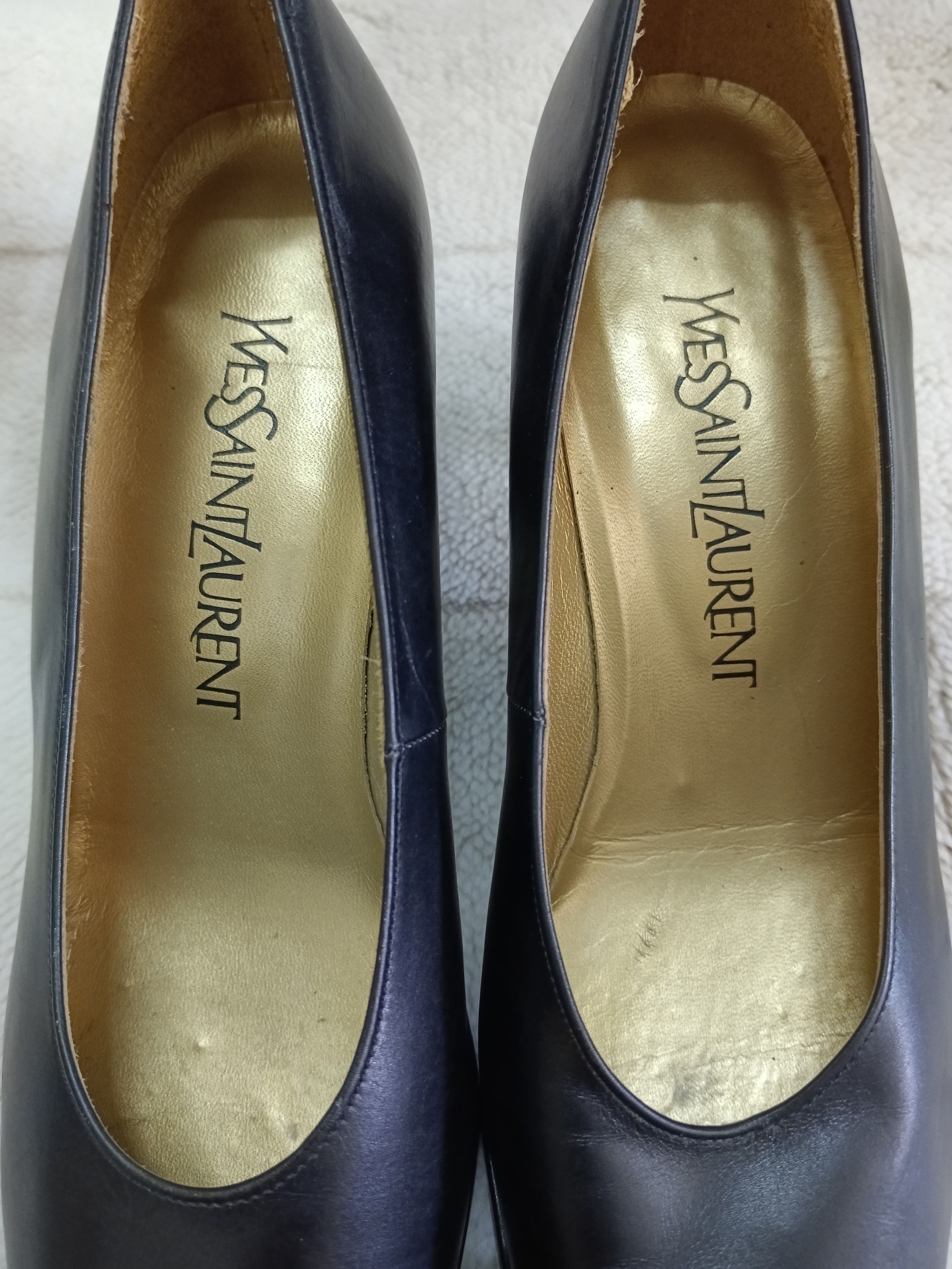 Yves Saint Laurent Yves Saint Laurent Leather Black Heels Size US 6.5 / IT 36.5 - 9 Thumbnail