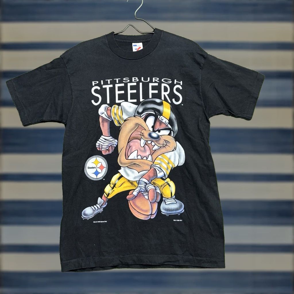 NFL VINTAGE Pittsburgh Steelers Taz Shirt Mens Large Warner Bros NFL Single Stitch Shirt Mens L Black 1990s 90s Sports Mens Size US L / EU 52-54 / 3 - 1 Thumbnail