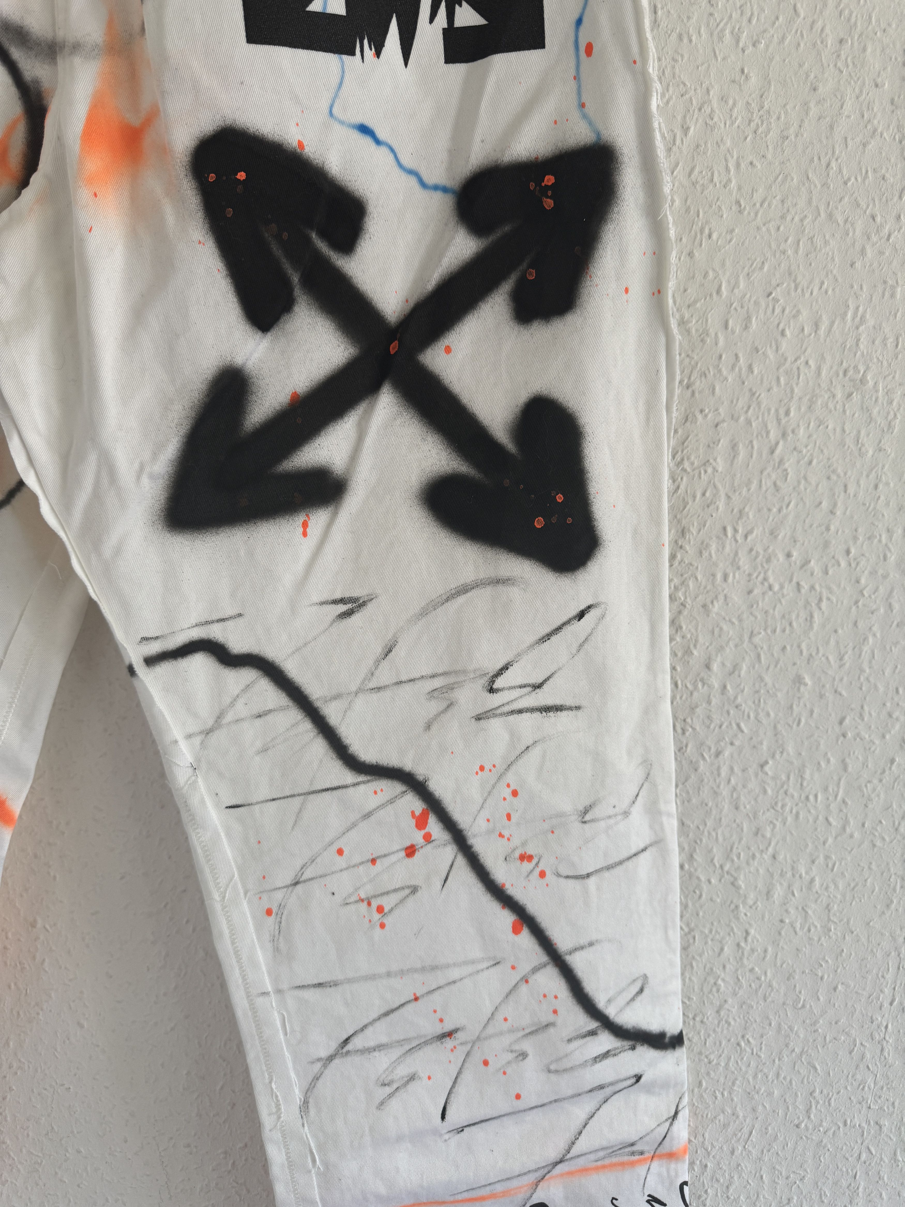 Futura × Off-White Futura spraypaint carpenter pants Size US 30 / EU 46 - 13 Thumbnail