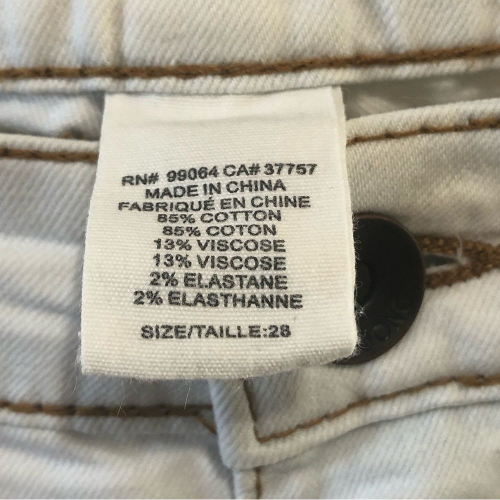 Billabong Billabong Y2K white distressed moms jeans sz 28 X 32 Size 28" / US 6 / IT 42 - 6 Thumbnail