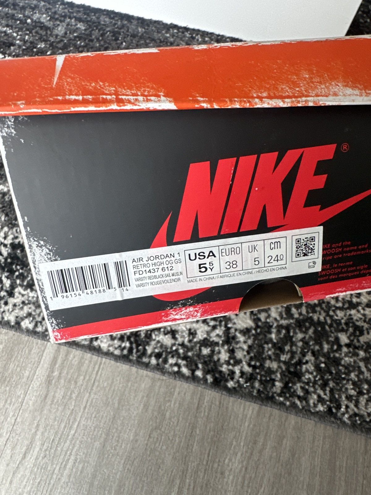 Jordan Brand Jordan 1 OG Chicago Size US 5.5 / EU 38 - 9 Thumbnail