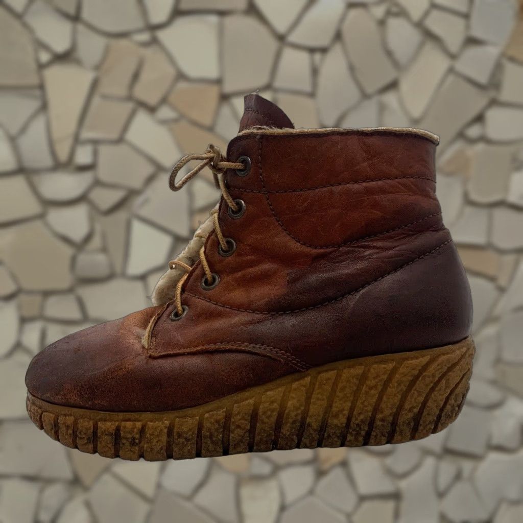 Vintage 70's 80's Husky Bastien Leather Sherpa Boho Boots Canada Womens Tan Us Size 9 Low Heel Shoes Lined Leather
